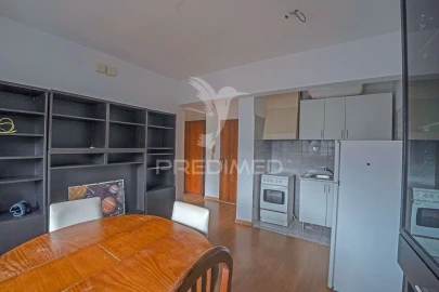 Apartamento T1 para Venda em Alfragide