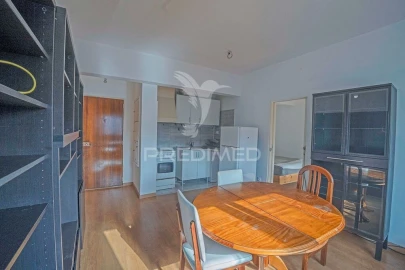 Apartamento T1 para Venda em Alfragide