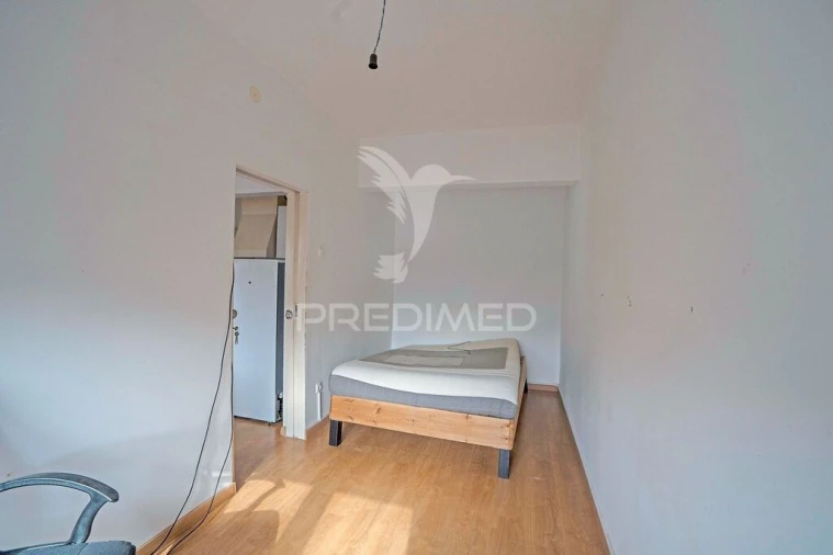 Apartamento T1 para Venda em Alfragide Foto 4