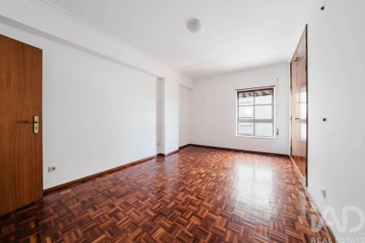 Apartamento T3 para Venda em Nossa Senhora do Pópulo, Coto e São Gregório