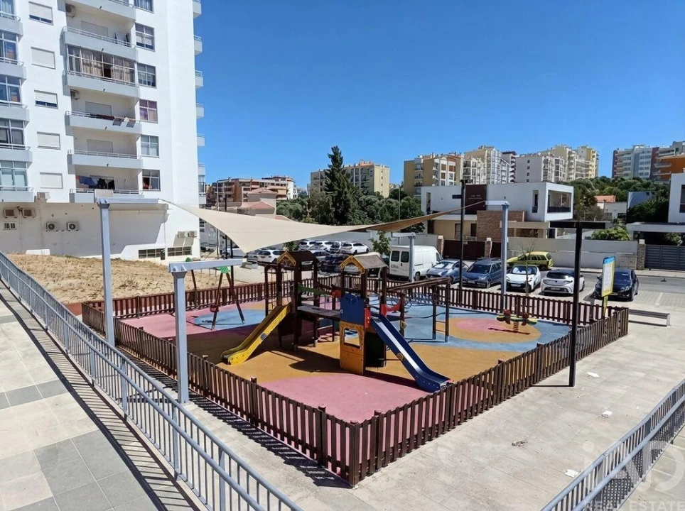 Apartamento T2 para Venda em Portimão Foto 25
