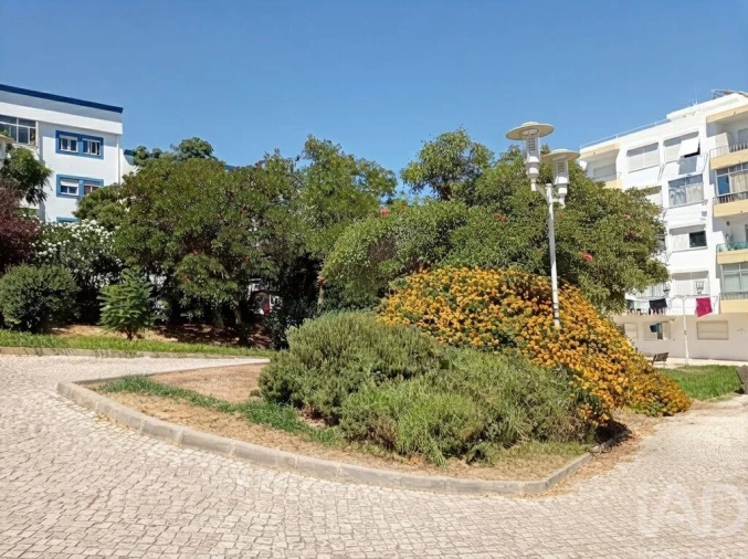 Apartamento T2 para Venda em Portimão Foto 22