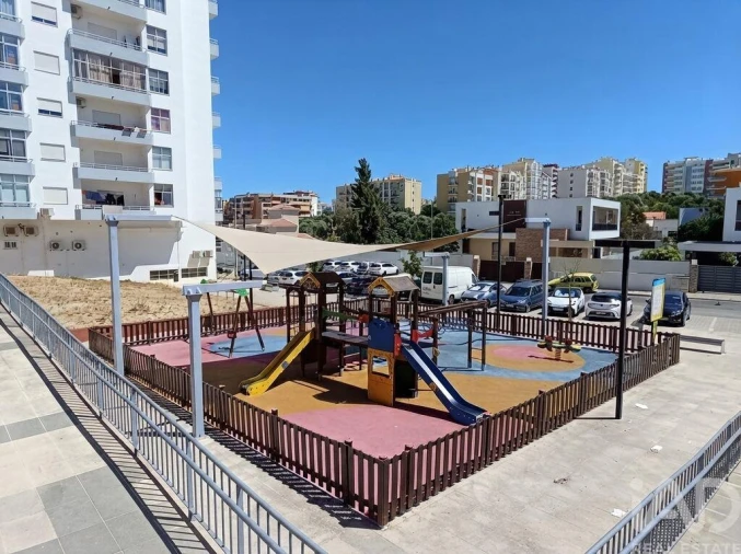 Apartamento T2 para Venda em Portimão Foto 25