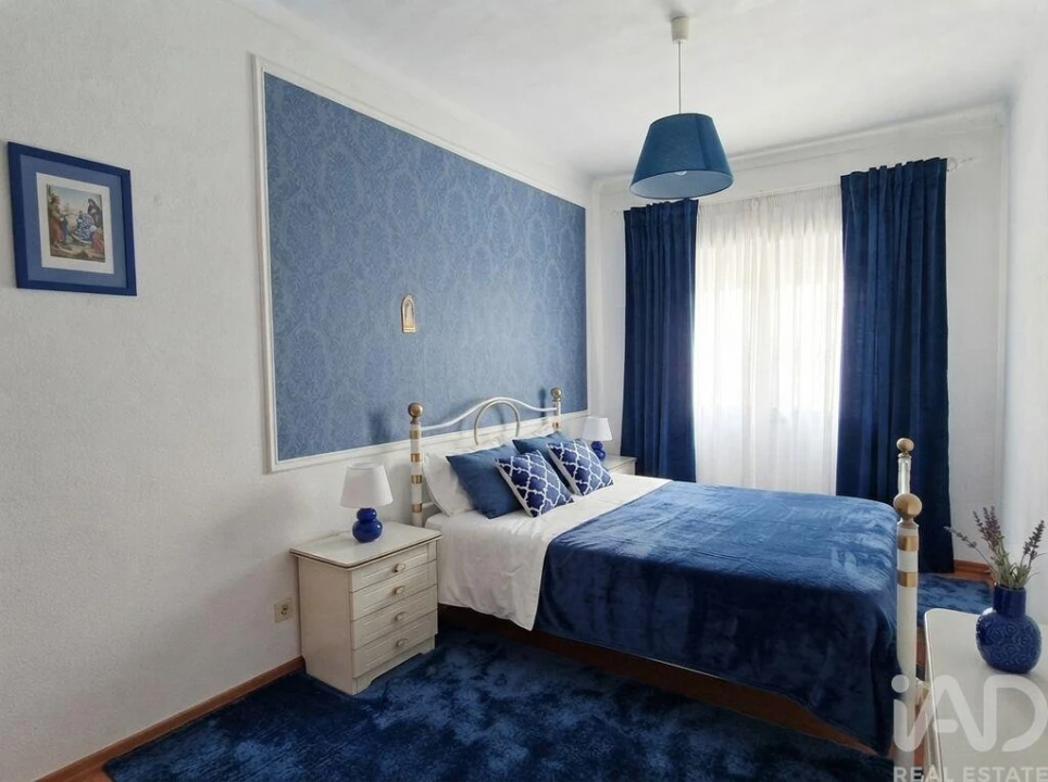Apartamento T2 para Venda em Portimão Foto 11
