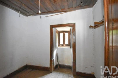 Moradia T3 para Venda em Vila Nova
