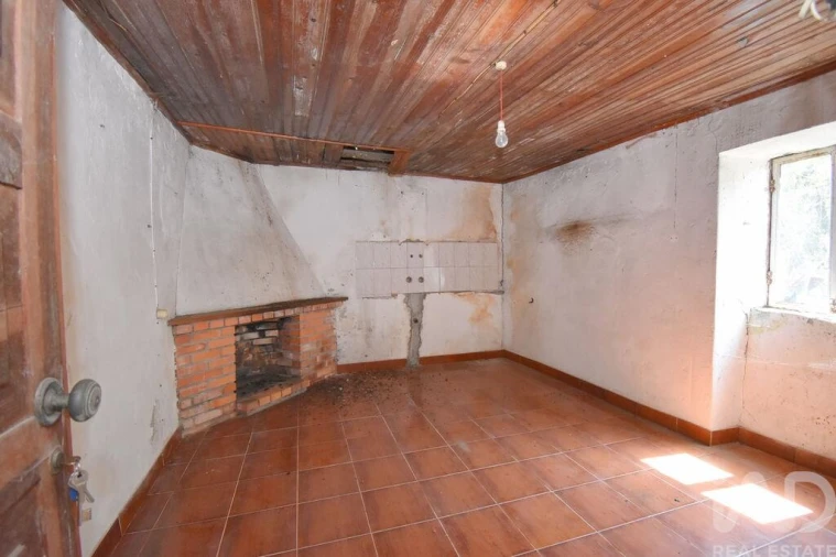 Moradia T3 para Venda em Vila Nova Foto 16