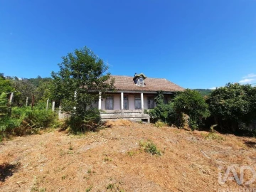Quinta T8 para Venda em Castelões