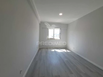 Apartamento T4 para Venda em Amora