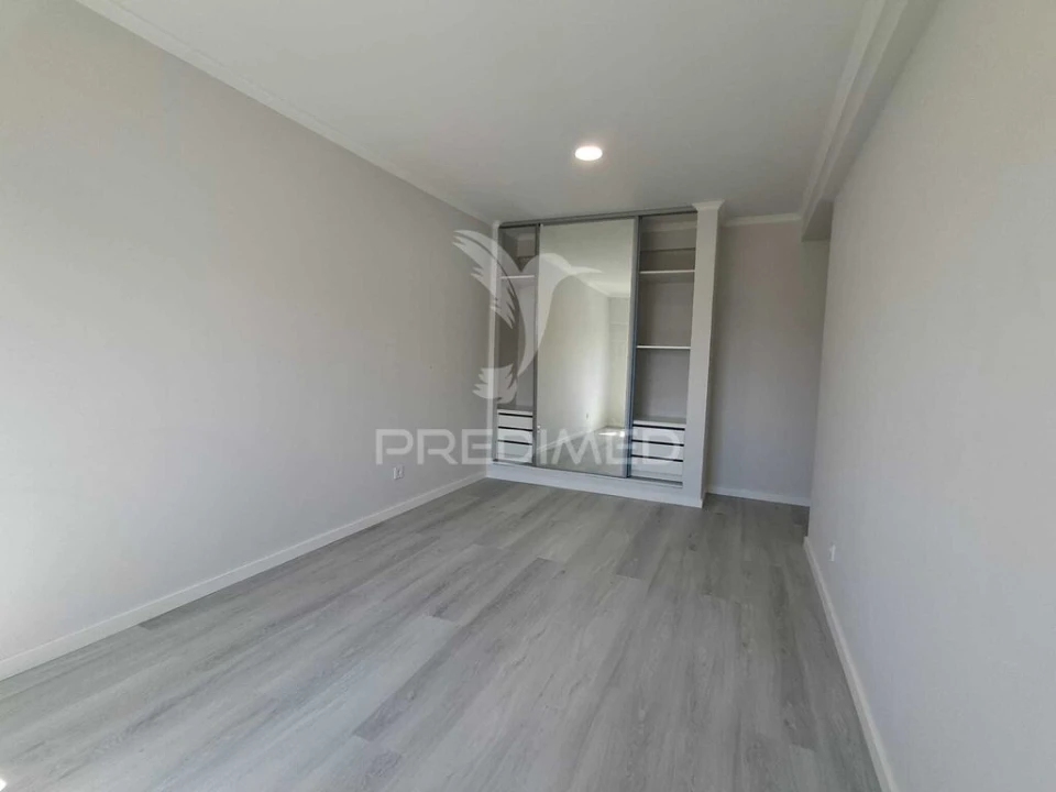 Apartamento T4 para Venda em Amora Foto 15