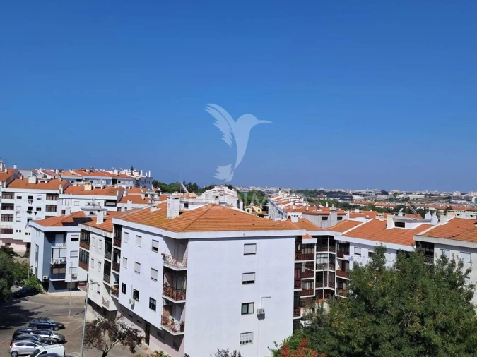 Apartamento T4 para Venda em Amora Foto 11