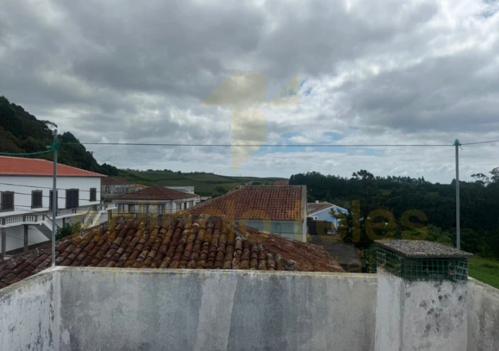 Moradia T4 para Venda em Posto Santo Foto 8