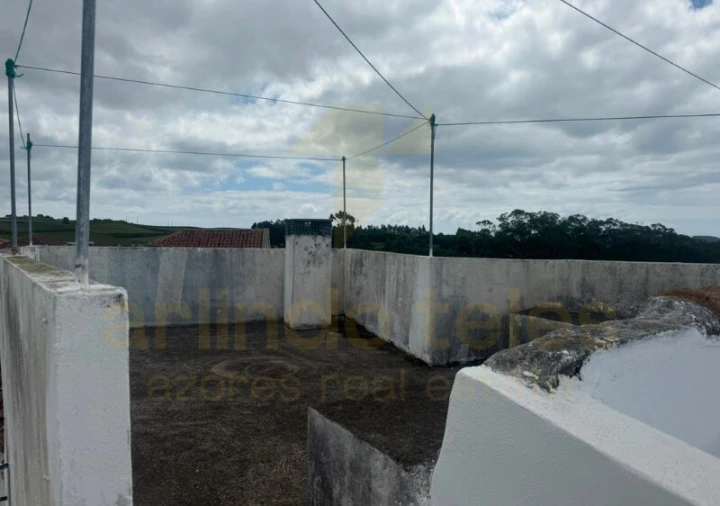 Moradia T4 para Venda em Posto Santo Foto 9