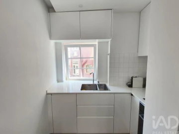 Apartamento T1 para Arrendamento em Santo António