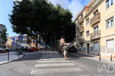 Apartamento T1 para Venda em Campo de Ourique