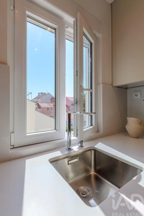 Apartamento T1 para Venda em Campo de Ourique