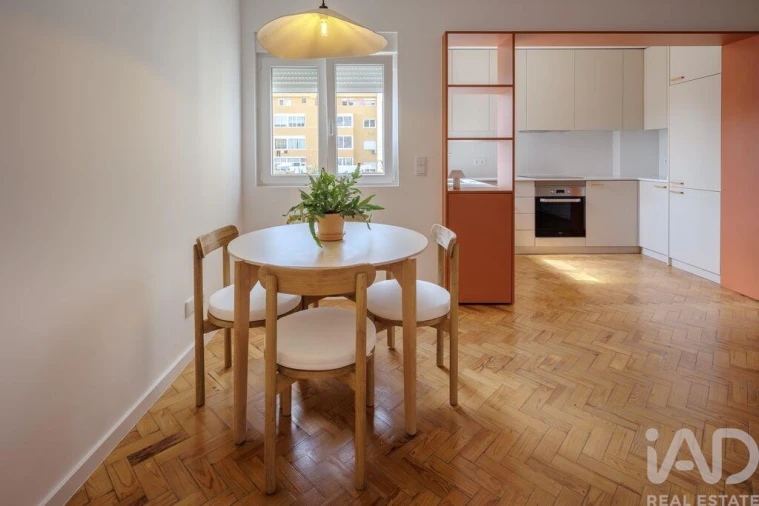 Apartamento T1 para Venda em Campo de Ourique Foto 10