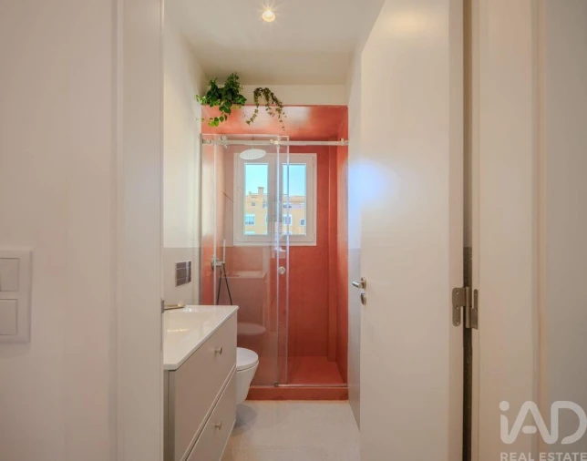 Apartamento T1 para Venda em Campo de Ourique Foto 15