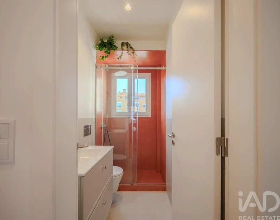 Apartamento T1 para Venda em Campo de Ourique Foto 15