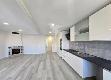 Apartamento T4 para Venda em Amora