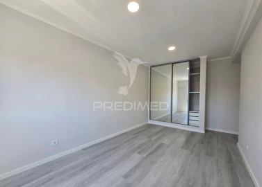 Apartamento T4 para Venda em Amora