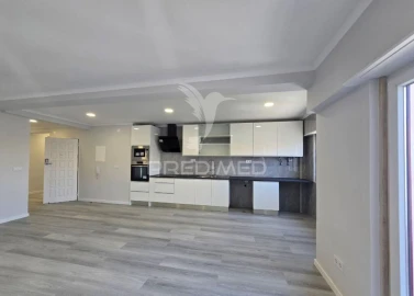 Apartamento T4 para Venda em Amora