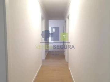 Apartamento T3 para Venda em Beja (Santiago Maior e São João Baptista)