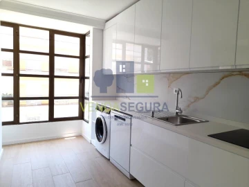 Apartamento T3 para Venda em Beja (Santiago Maior e São João Baptista)