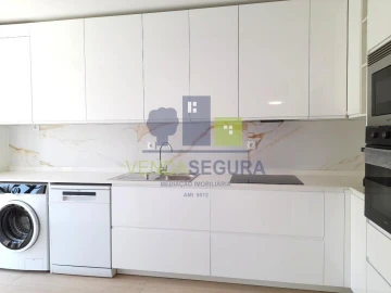 Apartamento T3 para Venda em Beja (Santiago Maior e São João Baptista)