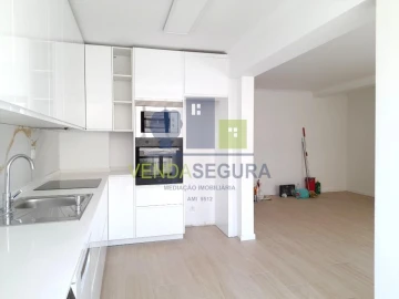 Apartamento T3 para Venda em Beja (Santiago Maior e São João Baptista)