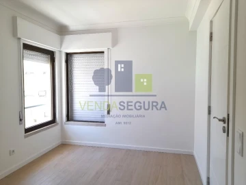 Apartamento T3 para Venda em Beja (Santiago Maior e São João Baptista)