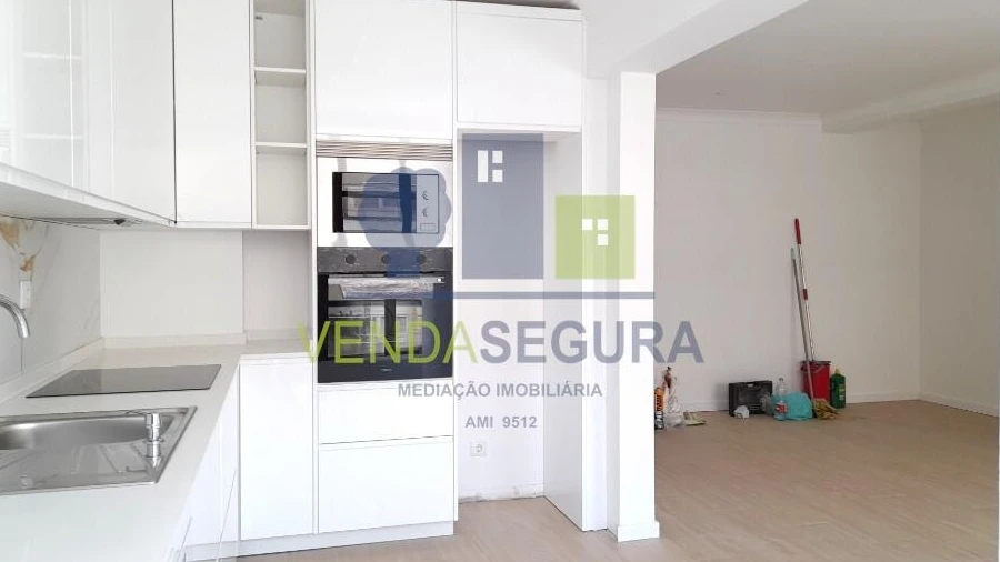 Apartamento T3 para Venda em Beja (Santiago Maior e São João Baptista)