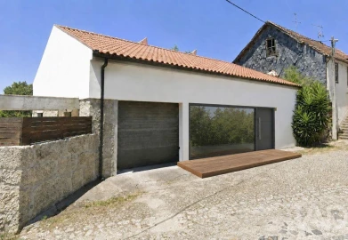 Moradia T4 para Venda em Ovoa e Vimieiro