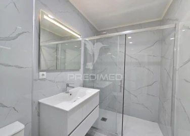 Apartamento T2 para Venda em Corroios