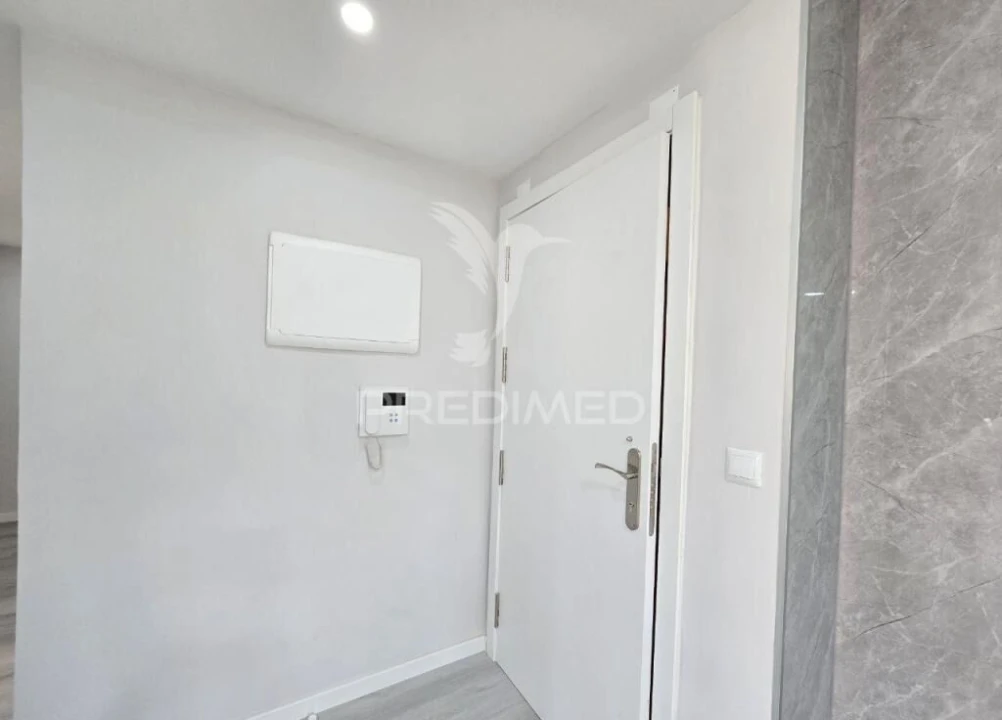 Apartamento T2 para Venda em Corroios Foto 18