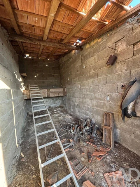 Terreno para Venda em Sobreira Formosa e Alvito da Beira