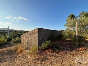 Terreno para Venda em Sobreira Formosa e Alvito da Beira