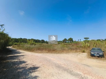 Terreno para Venda em Caparica e Trafaria