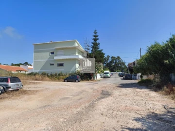 Terreno para Venda em Caparica e Trafaria