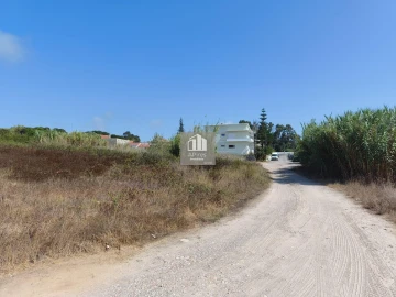 Terreno para Venda em Caparica e Trafaria