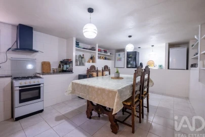 Moradia para Venda em Cerdeira e Moura da Serra