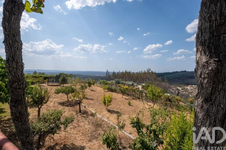 Moradia para Venda em Cerdeira e Moura da Serra Foto 24