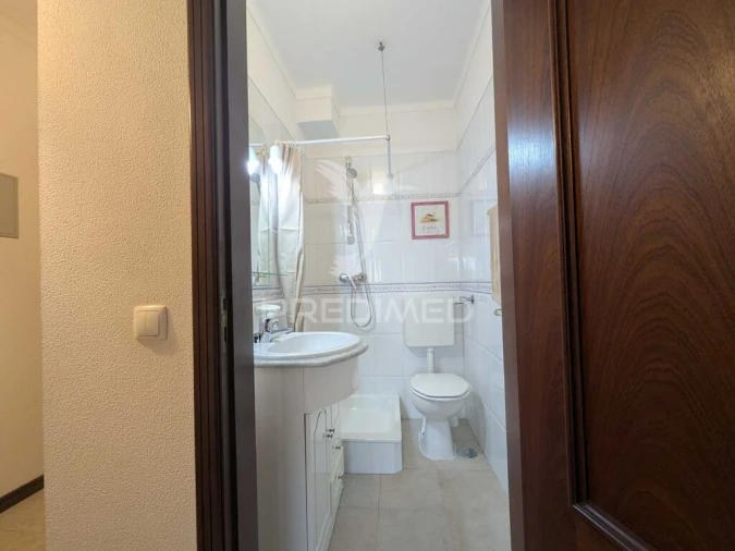 Apartamento T2 para Venda em Vila Real de Santo Antonio Foto 14