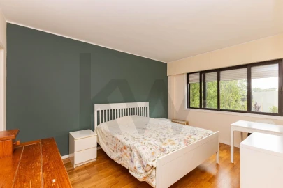 Apartamento T3 para Arrendamento em Aldoar, Foz do Douro e Nevogilde