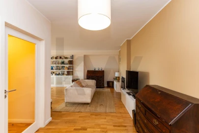 Apartamento T3 para Arrendamento em Aldoar, Foz do Douro e Nevogilde