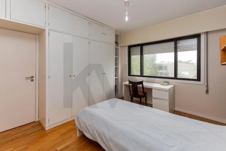 Apartamento T3 para Arrendamento em Aldoar, Foz do Douro e Nevogilde Foto 11
