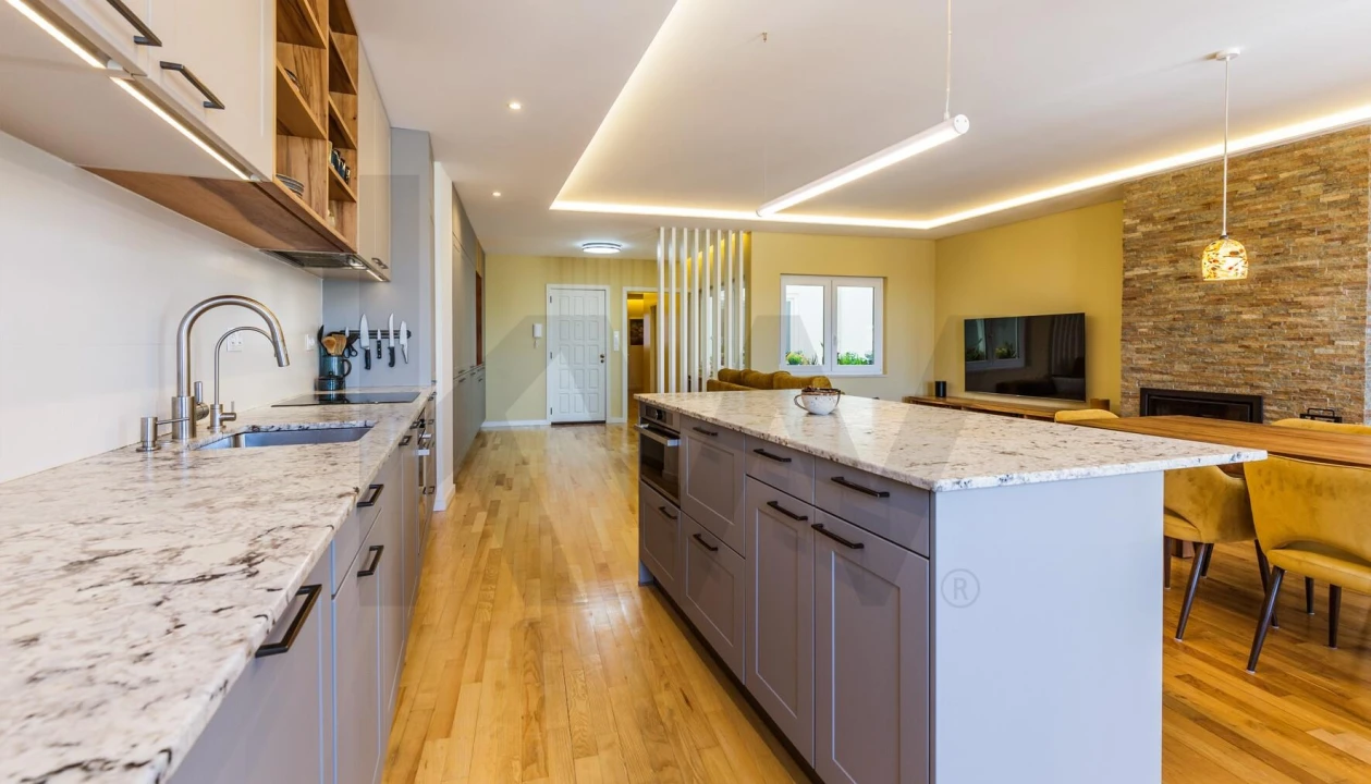 Apartamento T3 para Venda em Subportela, Deocriste e Portela Susã Foto 8