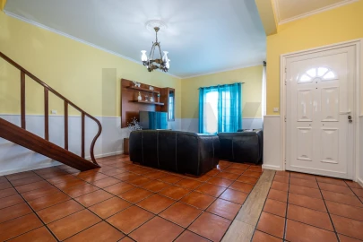 Moradia T3 para Venda em Rabo de Peixe