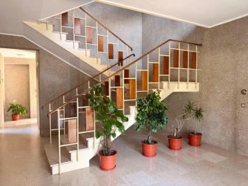 Apartamento T4 para Venda em Oeiras e São Julião da Barra, Paço de Arcos e Caxias