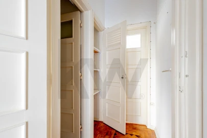 Apartamento T1 para Venda em Penha de França
