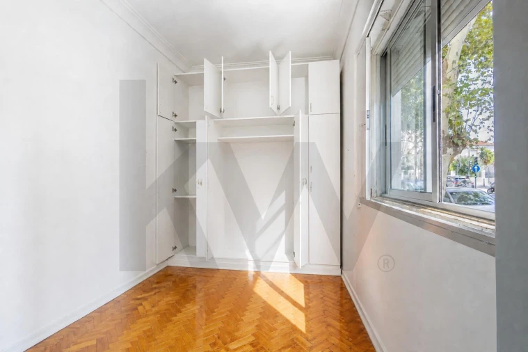 Apartamento T1 para Venda em Penha de França Foto 17